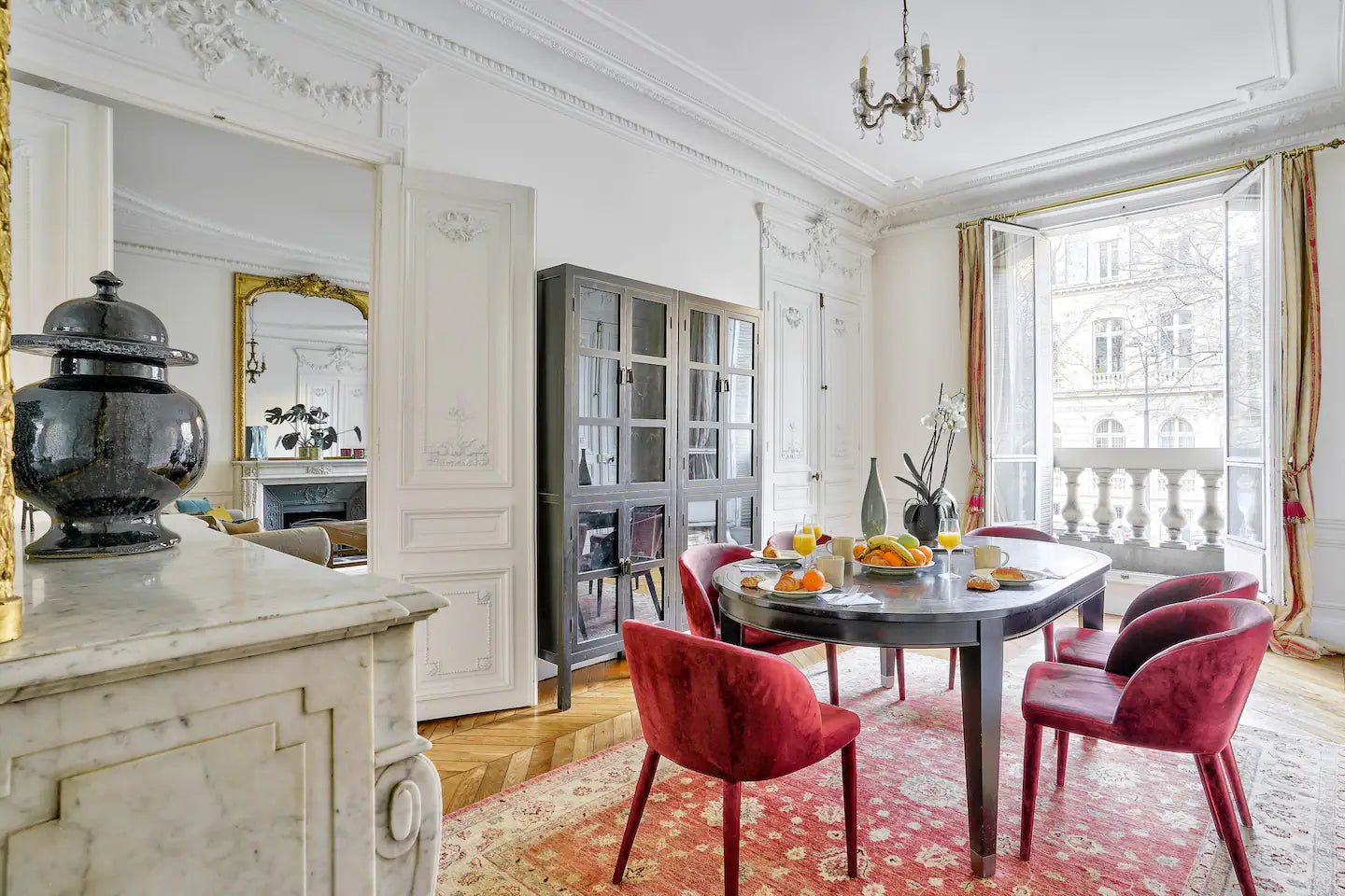 Logement Airbnb Paris, proche Trocadero & Champs Elysée - Résidence BNB