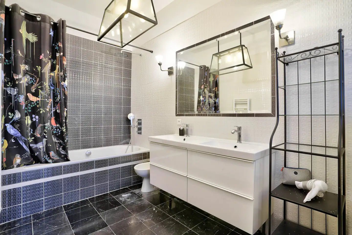 Logement Airbnb Paris, proche Trocadero & Champs Elysée - Résidence BNB