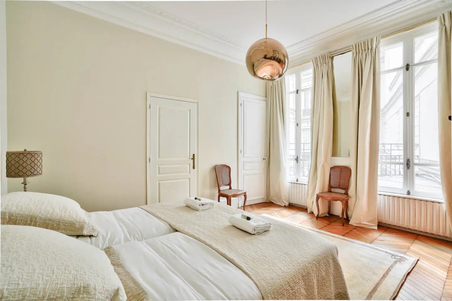 Logement Airbnb Paris, proche Trocadero & Champs Elysée - Résidence BNB