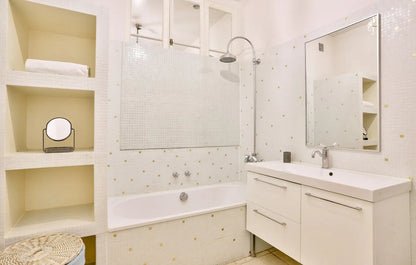 Logement Airbnb Paris, proche Trocadero & Champs Elysée - Résidence BNB